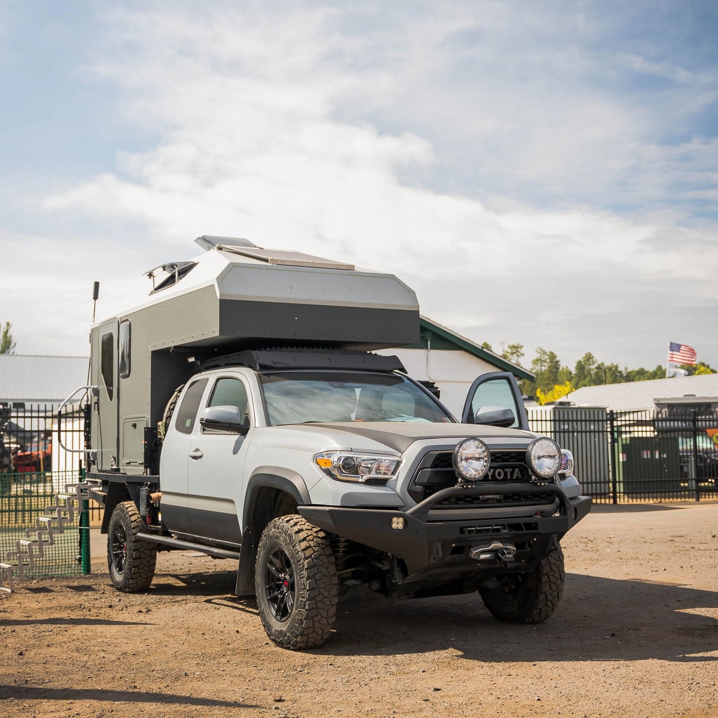 2nd-3rd Gen Toyota Tacoma Prinsu Access Rack